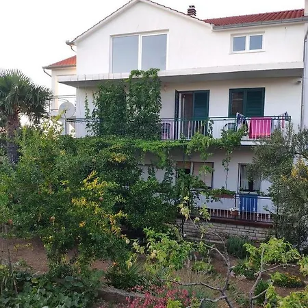 With A Parking Space - 18186 Apartman Murter