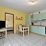 With A Parking Space - 18186 Apartman