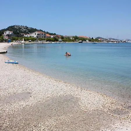 With A Parking Space - 18186 Appartamento Murter